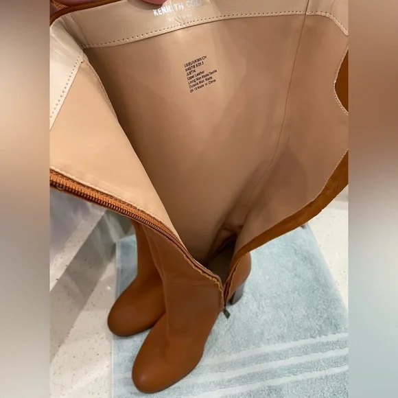 Kenneth Cole Tan Knee Boots - Picture 9 of 16
